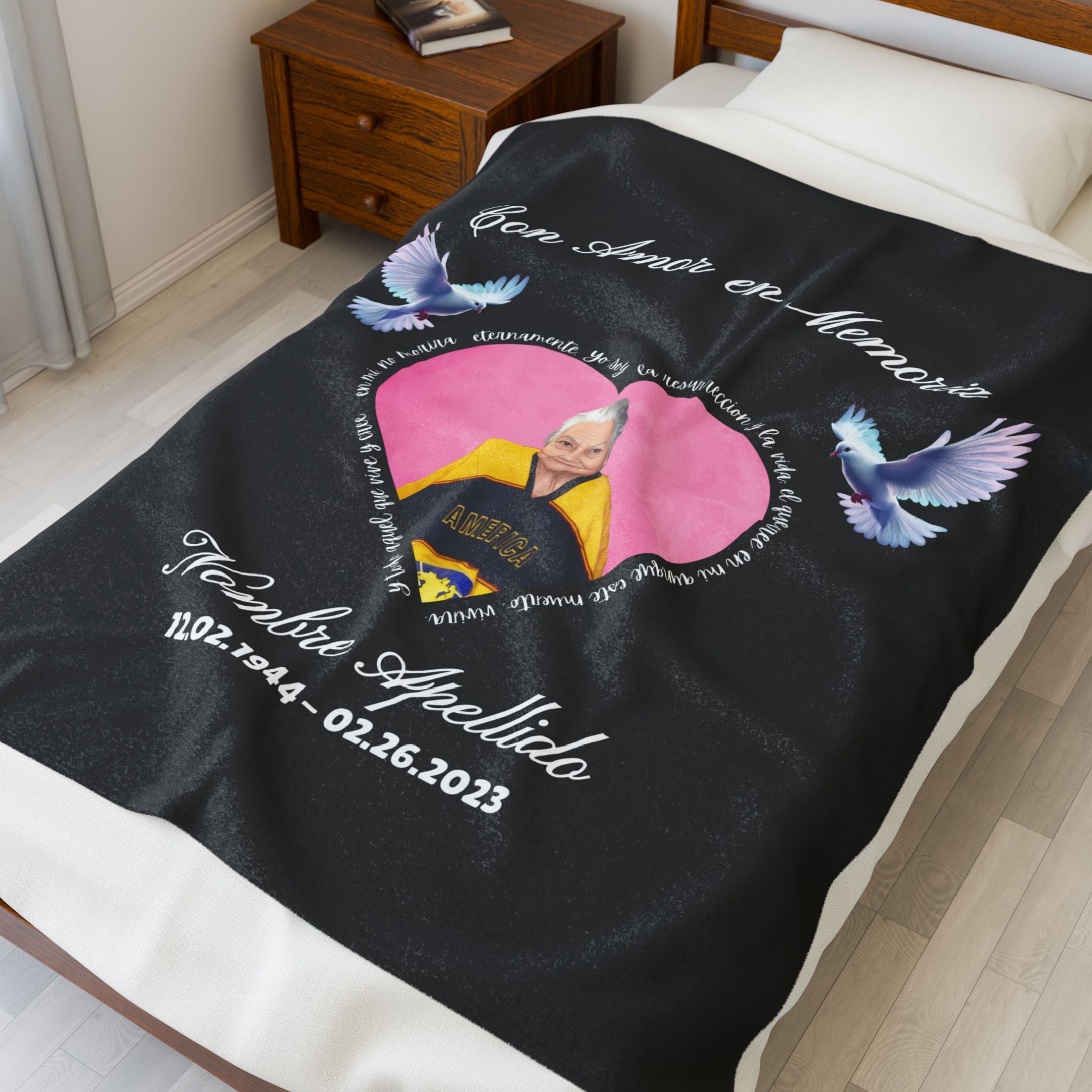 Personalized Memorial "Con Amor En Memoria" Heart Plush Blanket (Spanish)
